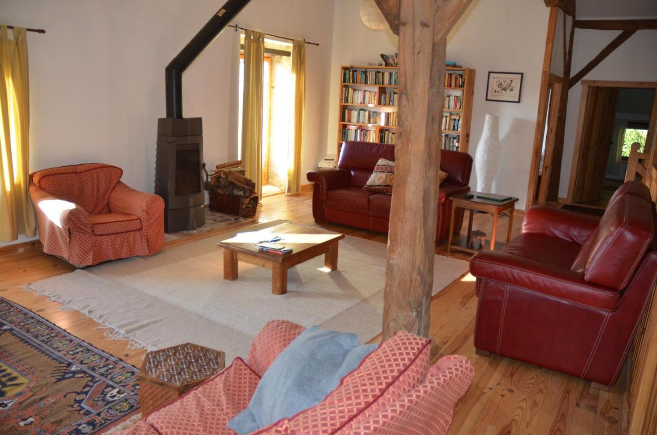 Katy'S Barn Villa Saint-Aulaye-Puymangou Exteriör bild