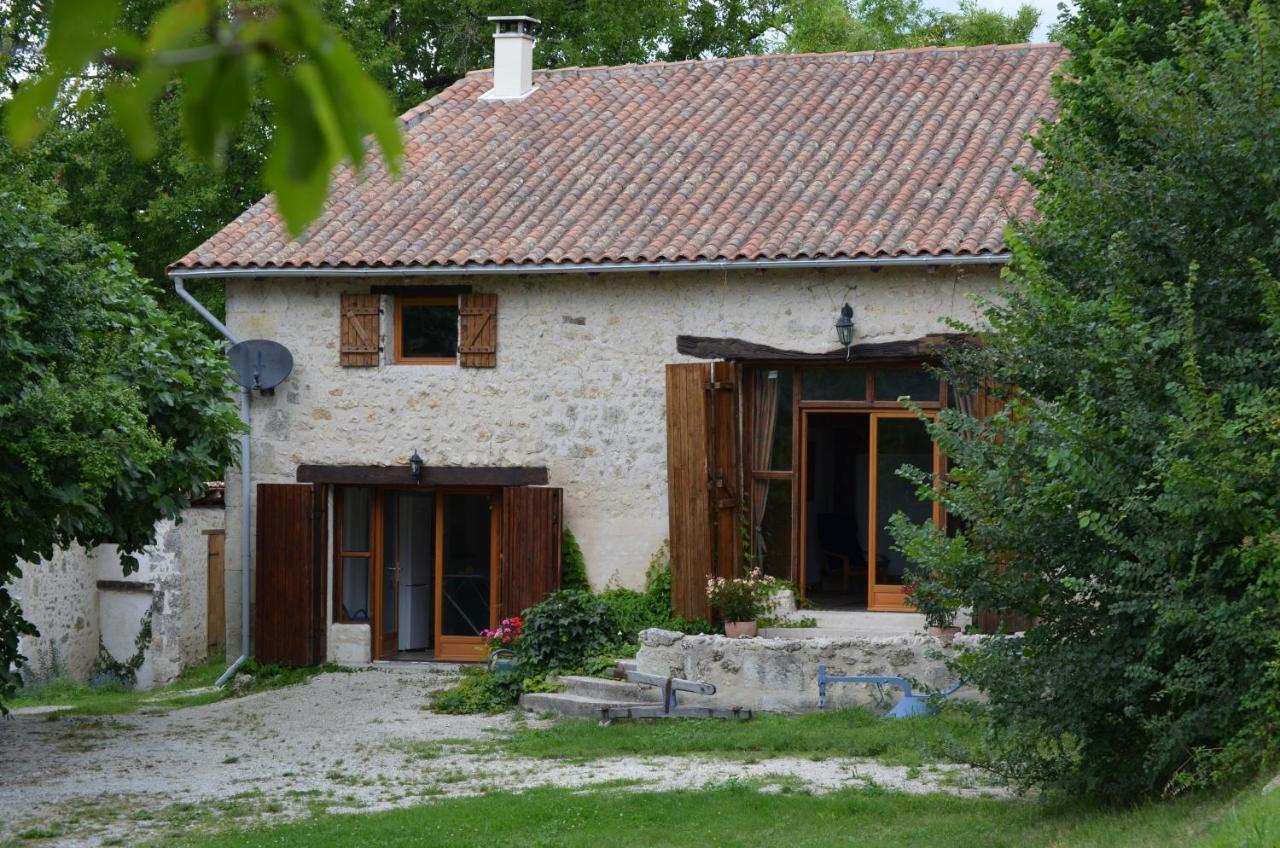 Katy'S Barn Villa Saint-Aulaye-Puymangou Exteriör bild