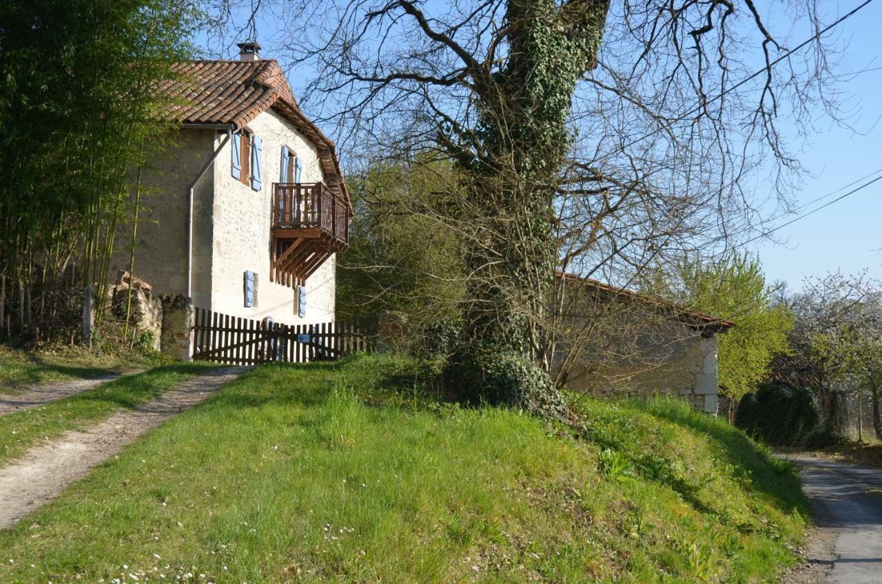 Katy'S Barn Villa Saint-Aulaye-Puymangou Exteriör bild
